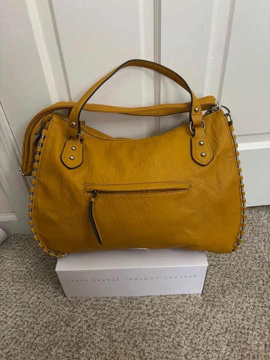 Jessica Simpson mustard hobo bag slouchy shoulder purse boho style - Picture 4 of 8